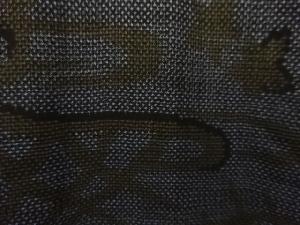 アンティーク　流水に草花模様織り出し本場泥大島紬着物